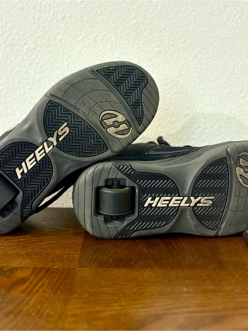Heelys Kids Black and Gray Wheel Skate Shoes